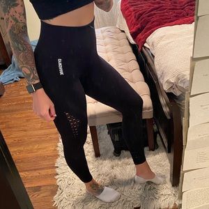 Brand New - Gymshark - M Leggings/Pants